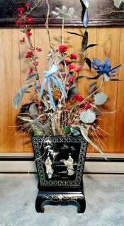 wood-asian-decorated-planter-with-stand